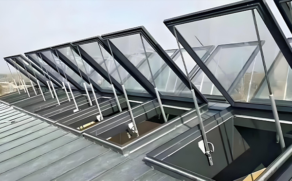 消防同德排烟窗的接线安装指南