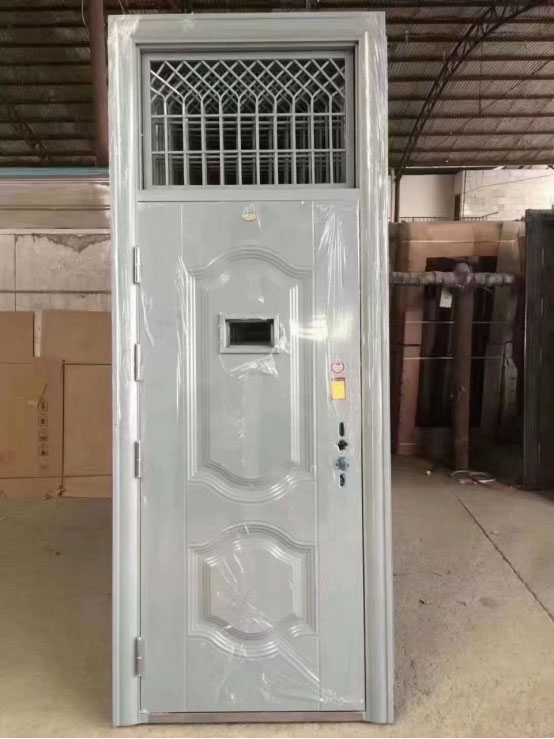 同德学校教室门