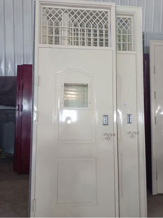 同德学校教室门 同德学校教室门