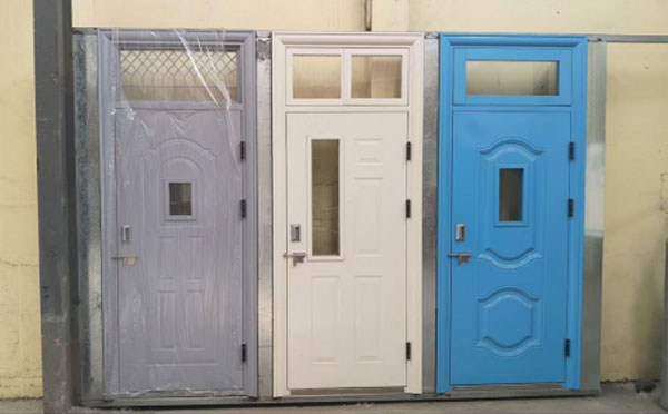 同德学校教室门